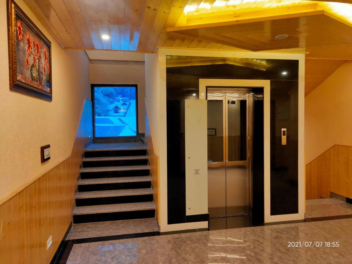 Suryansh Regency Manali Centrally Heated Air Cooled With Private Balconies Маналі Екстер'єр фото
