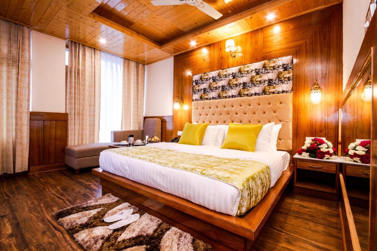 Suryansh Regency Manali Centrally Heated Air Cooled With Private Balconies Маналі Екстер'єр фото