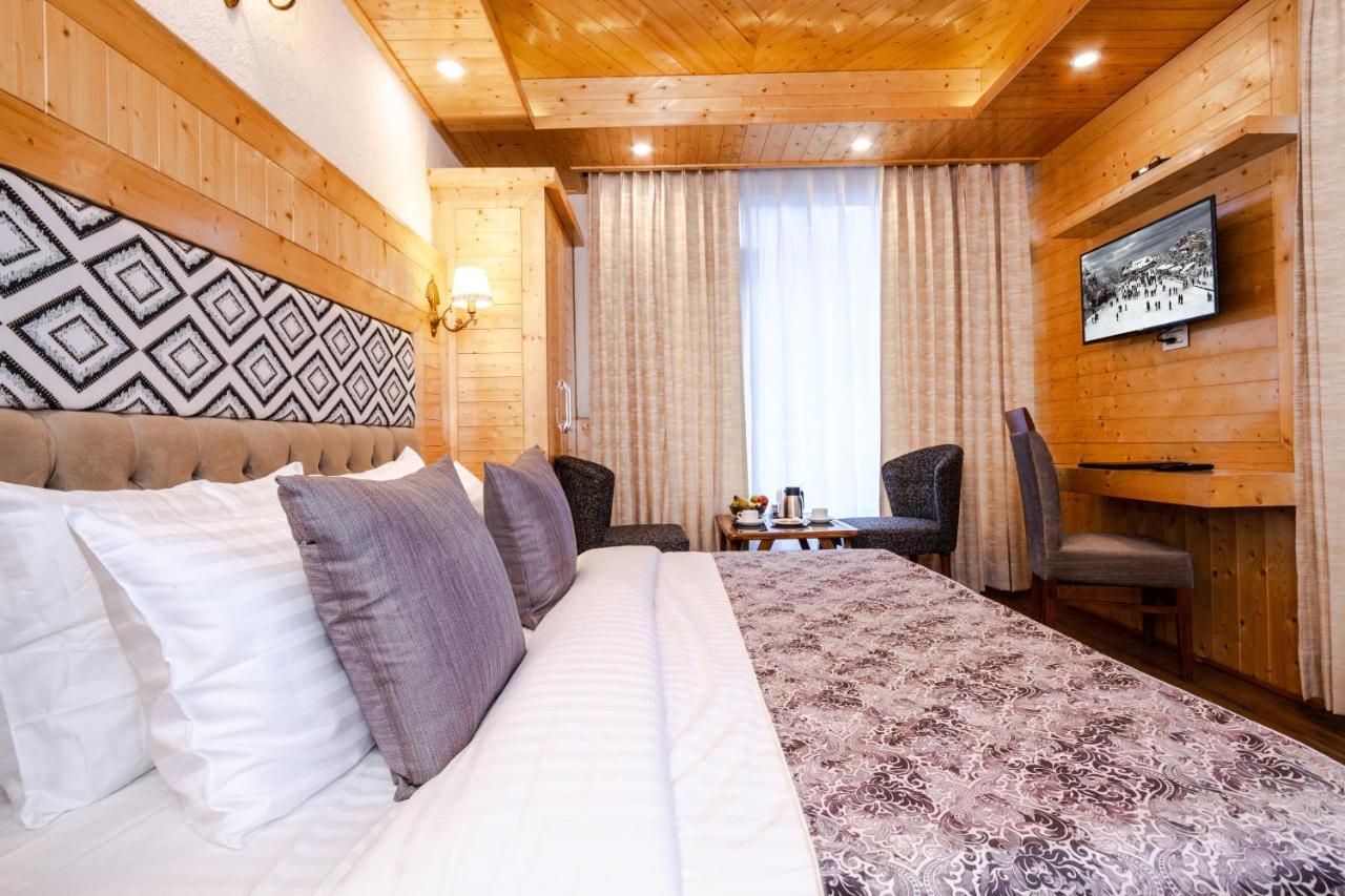 Suryansh Regency Manali Centrally Heated Air Cooled With Private Balconies Маналі Екстер'єр фото